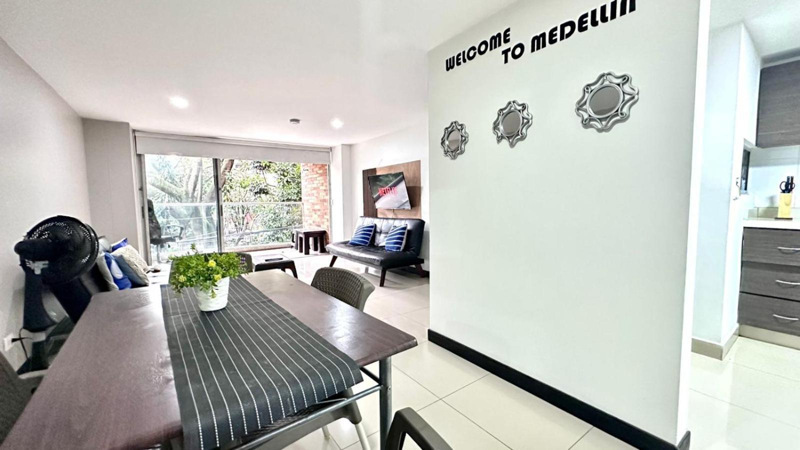 מדיין Apto Moderno En Laureles מראה חיצוני תמונה